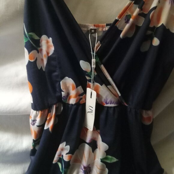 NWT Ultranice Floral Midi Dress, Size M - Picture 4 of 5